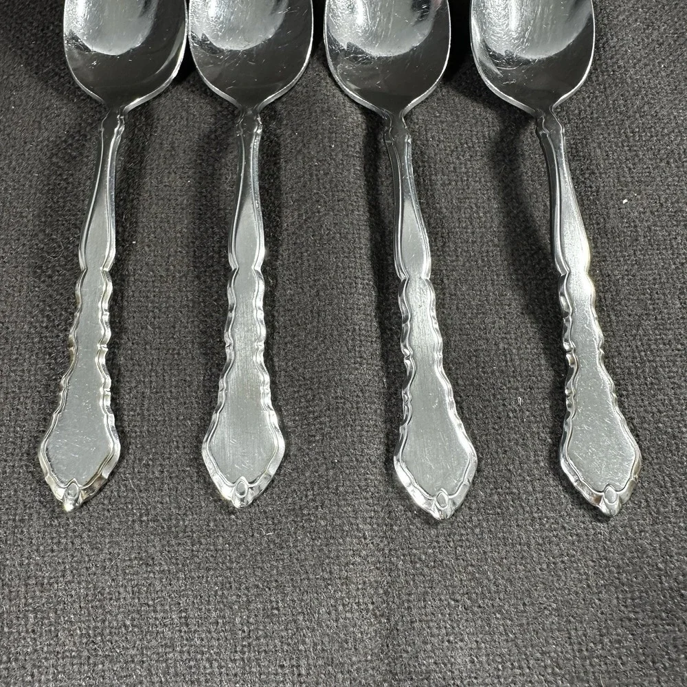 Oneida‎ Satinique 18/8 Stainless Steel Teaspoon (Set of 4)